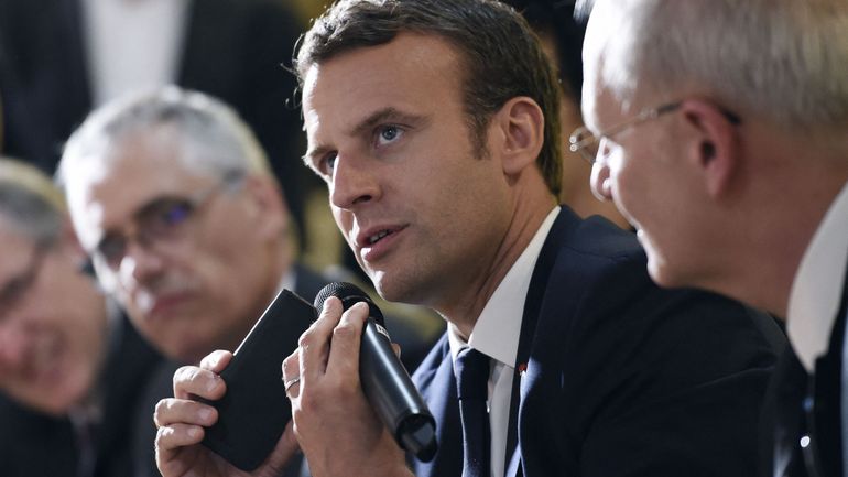 Guerre en Ukraine : Emmanuel Macron affirme refuser toute 