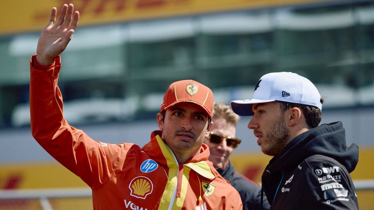 F1 Hongrie – Alpine, Williams… ou un top team : Carlos Sainz joue-t-il avec le feu ?