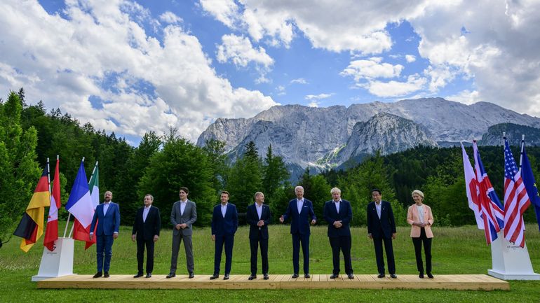 Le G7 s'apprête à durcir les sanctions économiques contre la Russie, Volodymyr Zelensky maintient la pression