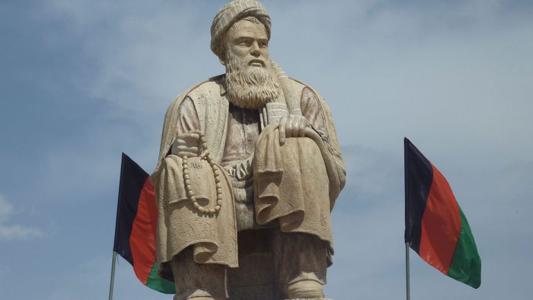 Afghanistan : la statue d'un ancien dirigeant politique hazara en partie démolie à Bamiyan