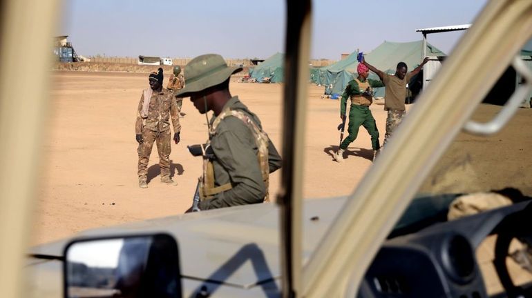 La junte malienne suspend France 24 et RFI après des 