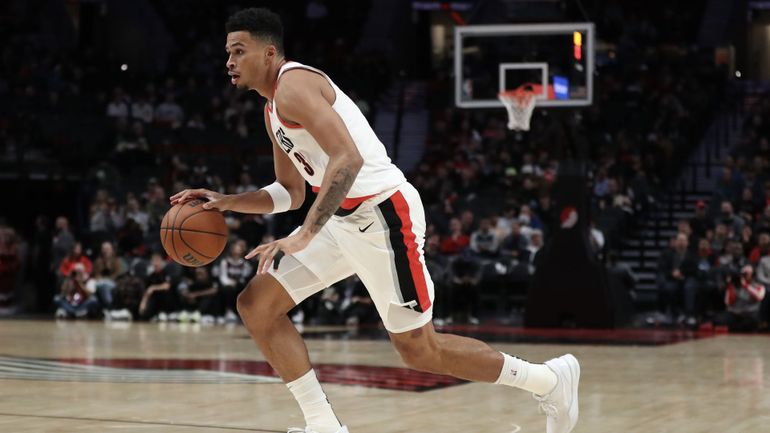 Toumani Camara joue son meilleur match face aux Lakers mais Portland perd encore