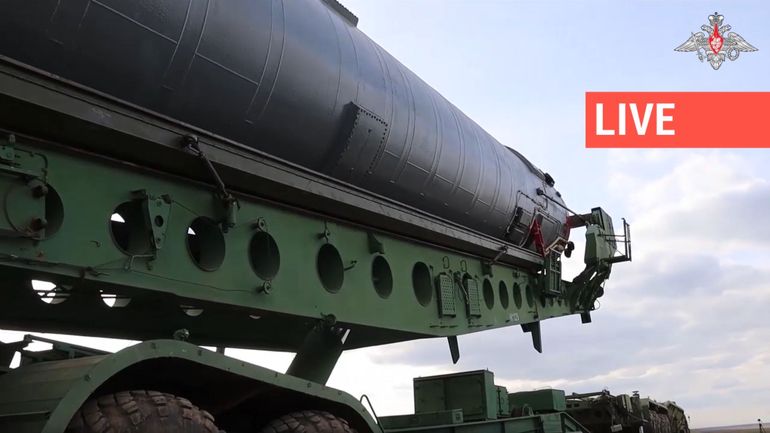 Direct - Guerre en Ukraine : la Russie déploie son missile hypersonique Avangard, capable de transporter des ogives nucléaires