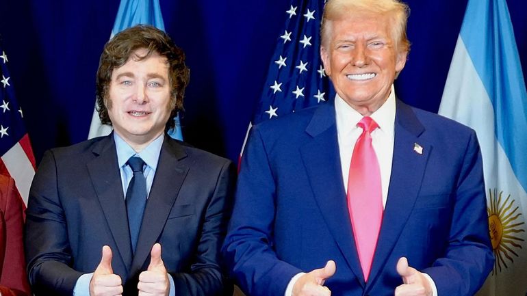 Donald Trump promet une aide de 20 milliards de dollars à l’Argentine de son allié Javier Milei