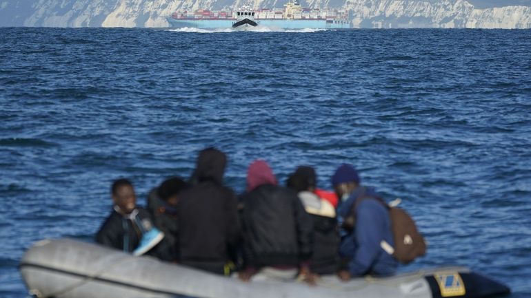 Manche : cinq migrants décèdent au cours d'une tentative de traversée