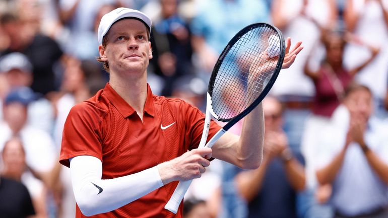 US Open: Sinner impérial, Swiatek surmonte un premier test