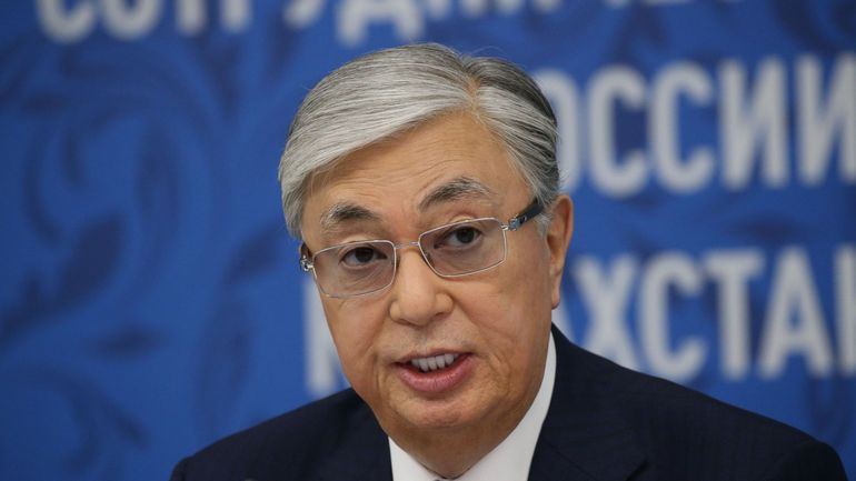 Crise au Kazakhstan : le président limoge son gouvernement en réponse aux manifestations