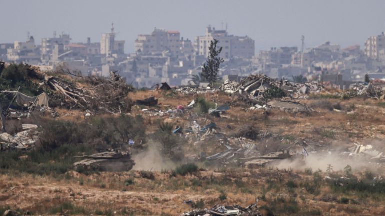 Guerre Israël-Gaza : des dizaines de personnes tuées lors d'attaques sur le centre de Gaza