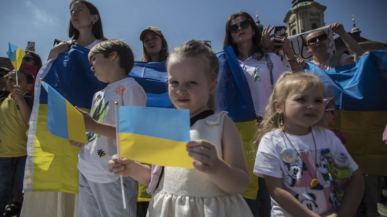 La Commission européenne ouvre un numéro vert pour assister les réfugiés ukrainiens