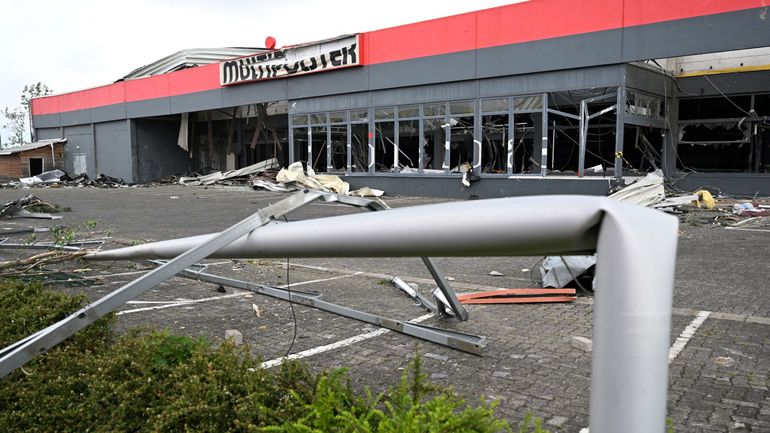 Tempête en Allemagne: un mort et près de 60 blessés