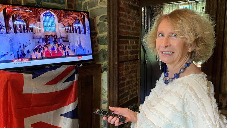 Namuroise depuis 26 ans, la Britannique Sarah Crew suivra les funérailles de la Reine à la télévision