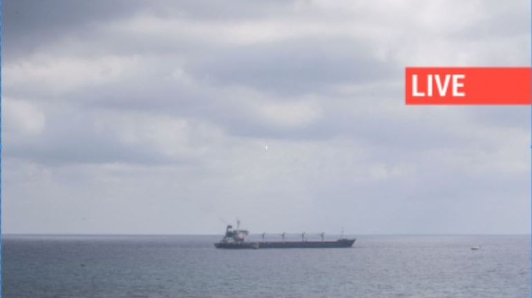 Direct - Guerre en Ukraine : attaques de drones ukrainiens, un navire touché dans une base navale russe