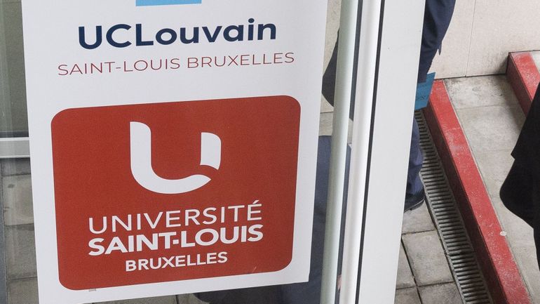 Bruxelles : le Conseil d'Etat annule l'exclusion d'un étudiant accusé d'avoir passé un examen à la place de son frère jumeau