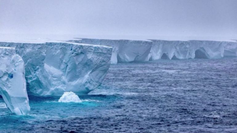 Antarctique : rencontre avec un géant de glace