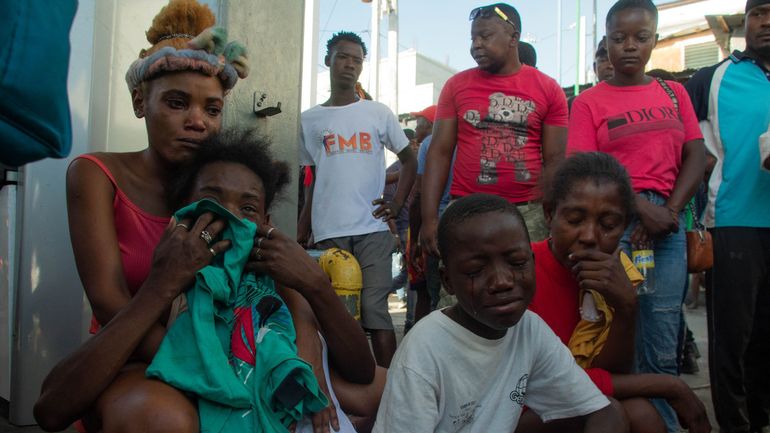 Violences en Haïti : une quinzaine de corps retrouvés près de Port-au-Prince, dévastée par les gangs