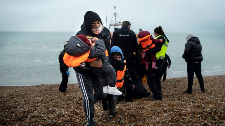 Tragédie migratoire dans la Manche : Paris et Londres affichent leur volonté de coopérer