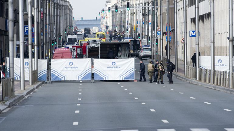 Procès des attentats à Bruxelles : le médecin en charge décrit l'intervention des secours médicaux
