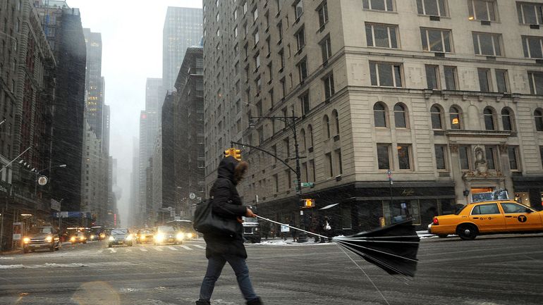Une tempête hivernale, accompagnée de neige et de pluie verglaçante, menace 25 millions d'habitants du nord-est des États-Unis
