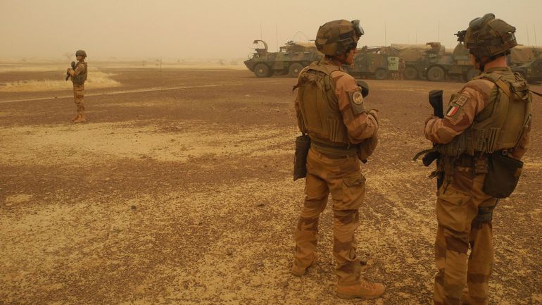 Barkhane: une deuxième base militaire française transférée aux Maliens