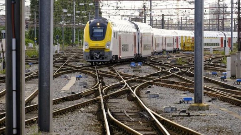 Une personne décède à la gare de Bruxelles-Nord après un possible accident de train-surfing