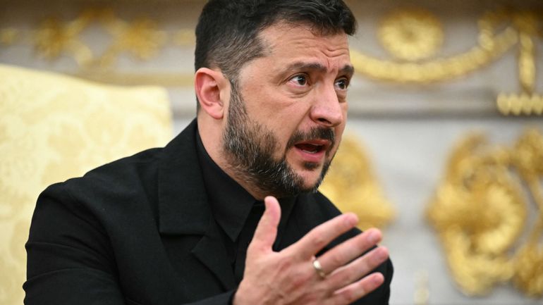 Le président Zelensky se dit prêt à une rencontre bilatérale avec Poutine pour mettre fin à la guerre
