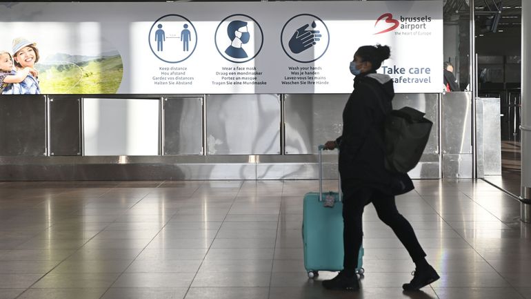 Brussels Airport a accueilli 800.518 passagers en janvier, 52% de moins qu'avant le Covid