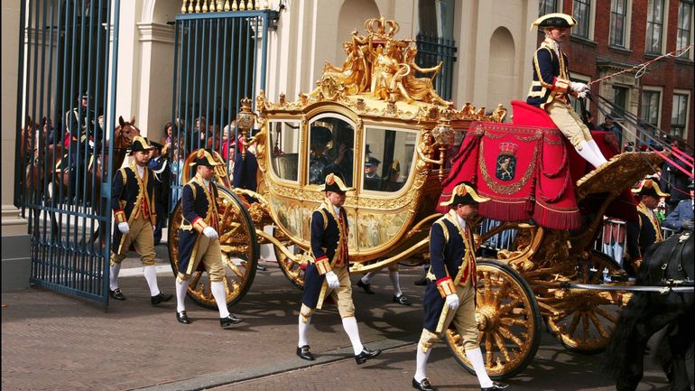 Le roi Willem-Alexander des Pays-Bas a annoncé qu'il n'utilisera plus le carrosse doré royal, au centre d'un débat sur l'esclavage et le racisme