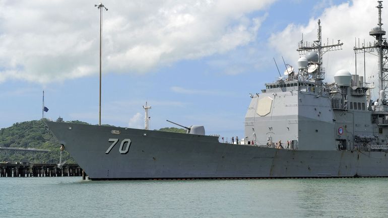 Tensions États-Unis / Venezuela : un croiseur américain traverse le canal de Panama