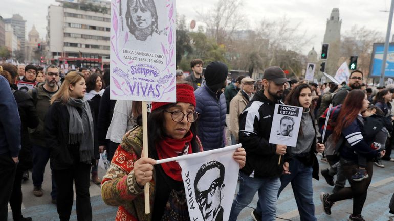 Chili : heurts lors d'une marche en mémoire des victimes de la dictature de Pinochet
