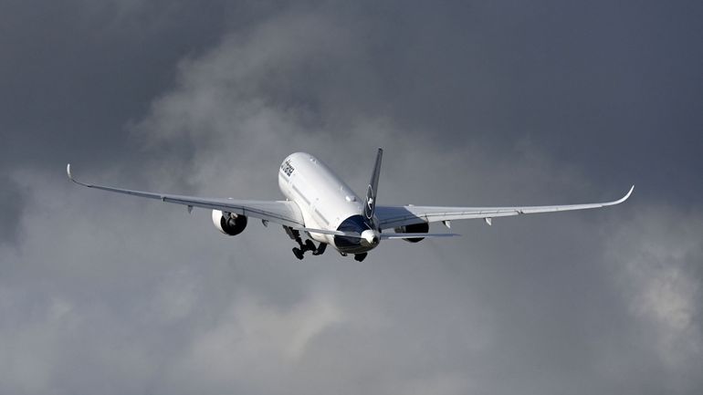 Panne chez Lufthansa : la quasi-totalité des atterrissages suspendus à l'aéroport de Francfort