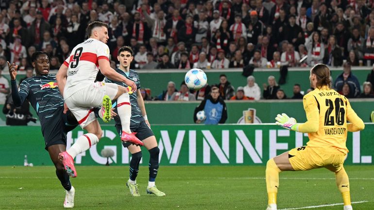 Ameen Al-Dakhil et Stuttgart en finale de la Coupe d’Allemagne après leur succès face à Leipzig et ses trois Diables