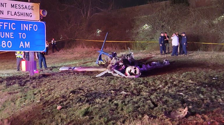 USA : cinq morts dans le crash d'un petit avion près d'une autoroute