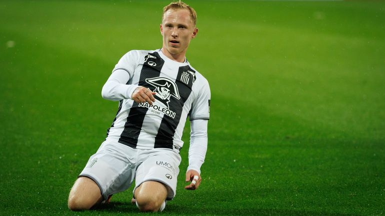 Patrick Pflücke optimiste malgré la troisième défaite consécutive de Charleroi : "On marque un but à chaque match, à nous de ne pas en prendre"