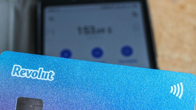 Qu'est-ce que la discrimination à l'IBAN, ce que veut éviter la banque en ligne Revolut en offrant des comptes belges à ses clients ?