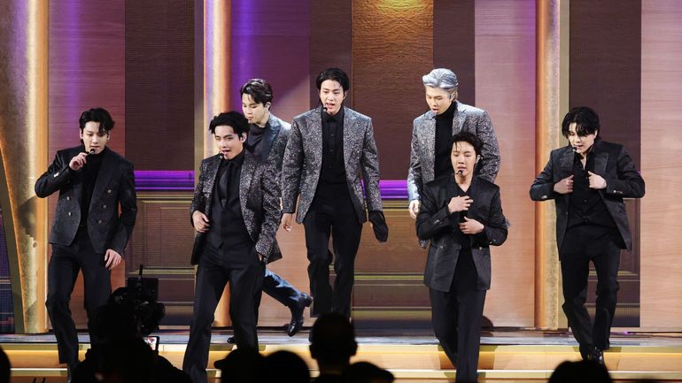 Le groupe sud-coréen BTS annonce une pause dans sa carrière