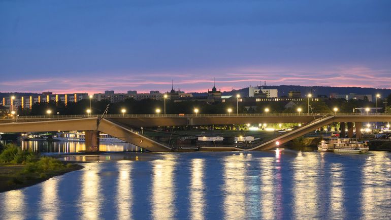 Allemagne : un pont de la ville de Dresde s'effondre en partie sans faire de victime