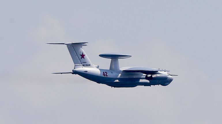 Guerre en Ukraine : une claque pour l'aviation russe, deux avions tactiques auraient été abattus par des tirs amis ?