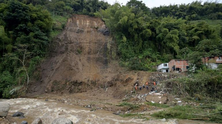 Colombie : un glissement de terrain fait au moins 14 morts