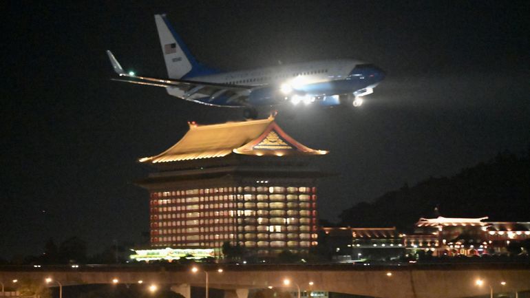 Taïwan : l'avion de Nancy Pelosi scruté par 708.000 personnes, un record pour le site de pistage des vols Flightradar24