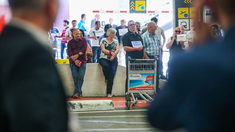 Grève des bagagistes à l'aéroport de Zaventem : plusieurs vols retardés, certains passagers doivent partir sans bagages