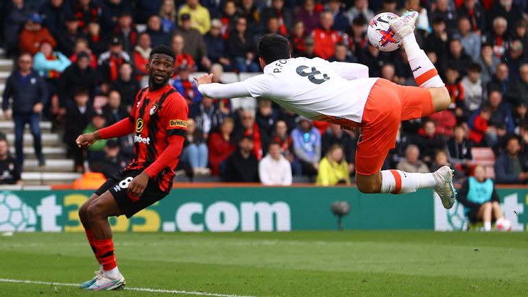 Insolite : le coup du scorpion dévastateur et sublime de Pablo Fornals en Premier League (vidéo)
