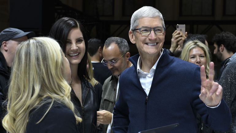 Apple : la rémunération de Tim Cook atteint 100 millions de dollars en 2021