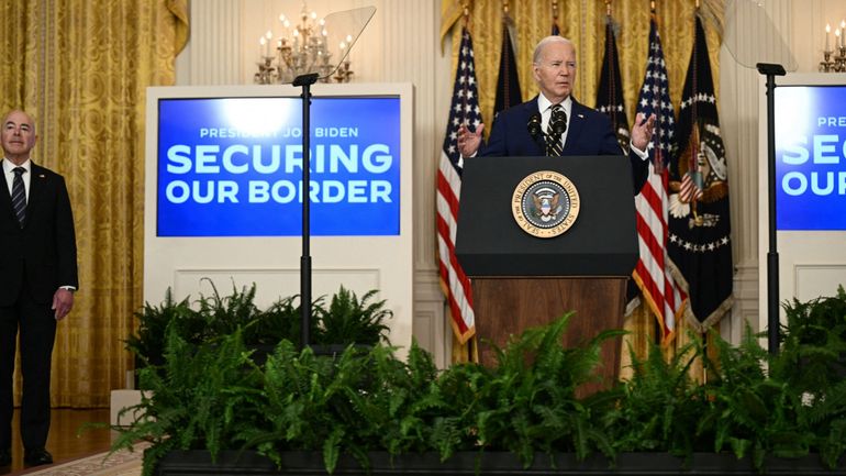Etats-Unis : Joe Biden referme la frontière aux migrants, un pari risqué et électoraliste mais un risque calculé