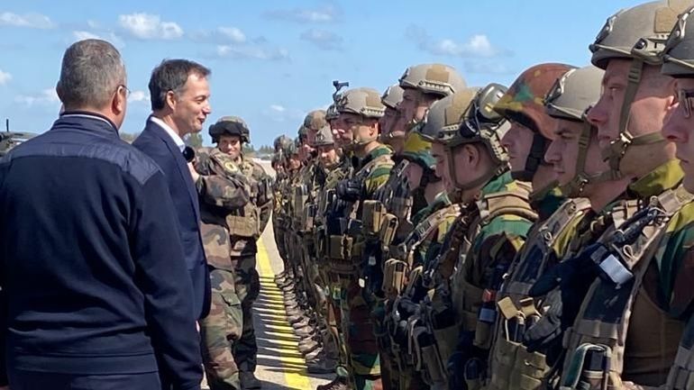 Le Premier ministre De Croo rend visite aux militaires belges en mission 