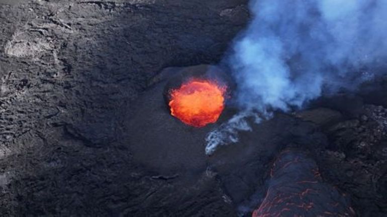 Islande : nouvelle éruption volcanique sur la péninsule de Reykjanes