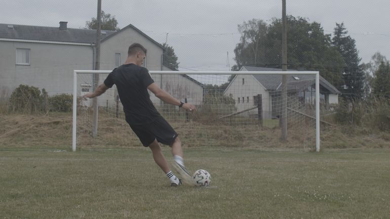 "Thomas Meunier, tôt ou tard" : l’histoire d’un football en dehors des sentiers battus