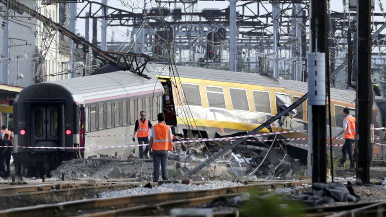 Catastrophe de Brétigny : la SNCF condamnée, l'ex-cheminot et SNCF Réseau relaxés