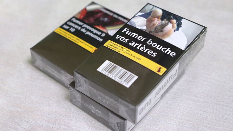 Photos choc sur les paquets de cigarettes : une efficacité qui part en fumée ?