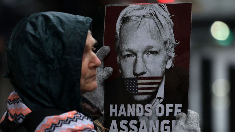 Décision cruciale attendue sur l'extradition de Julien Assange ce mardi