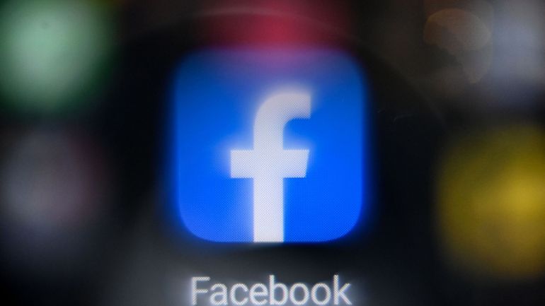 L'accès à Facebook restreint en Russie après un refus de renoncer au fact-checking